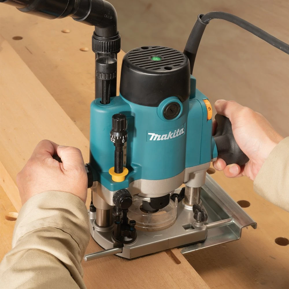 Frezarka Makita RP1111CJFA 1100 W