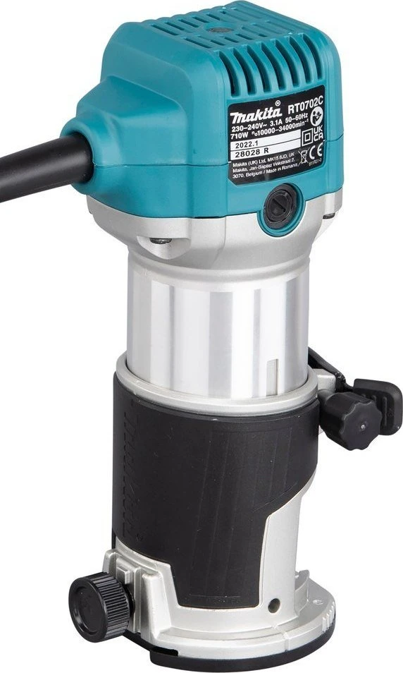Frezeris Makita RT0702C
