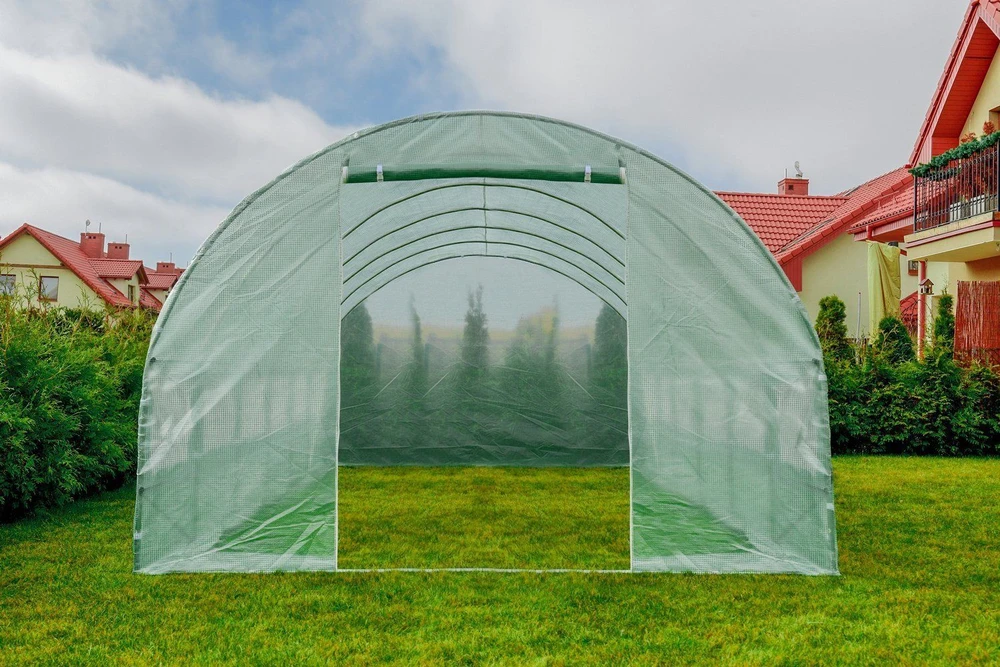 Funfit folija 300 cm x 600 cm x 200 cm (1628 vienetai)