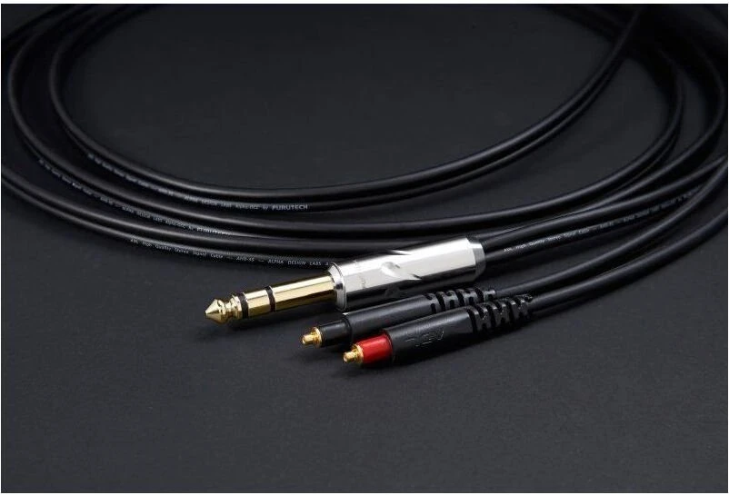„Furutech ADL iHP35ML“ 3,0 m (ausinių laidas, skirtas „Shure“ ir „Ultrasone“)