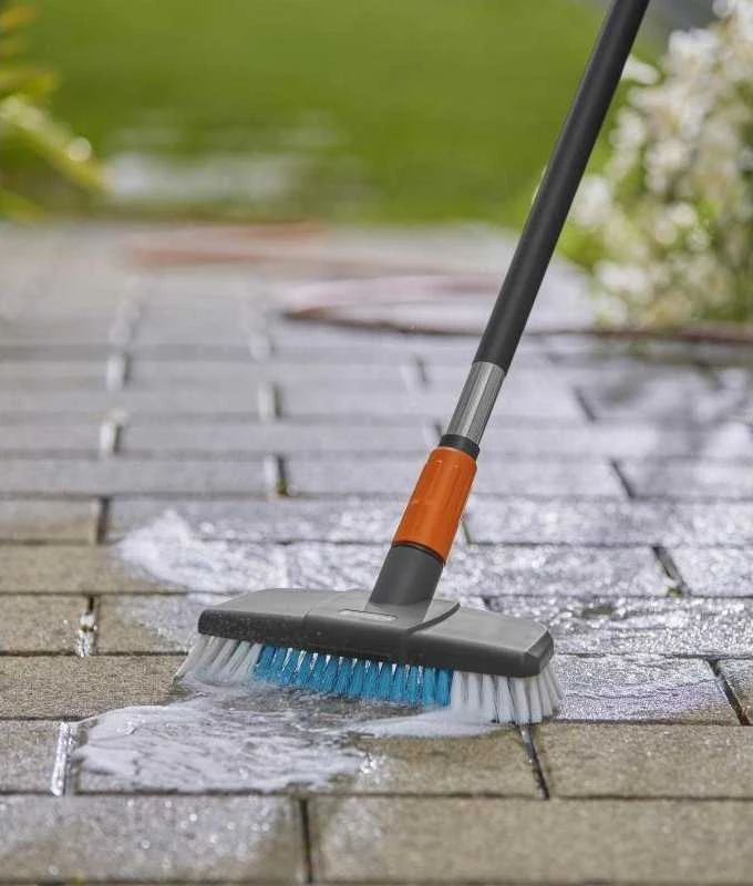 Gardena "Cleansystem" plovimo šepetys "Hard" didesniems, atspariems įbrėžimams paviršiams