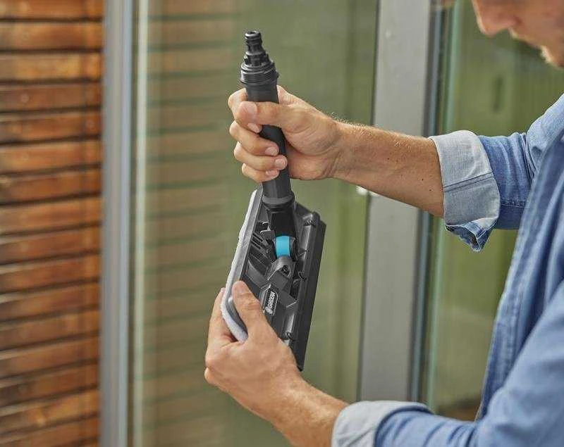 Gardena "Cleansystem" langų valytuvas su mikropluošto šluoste