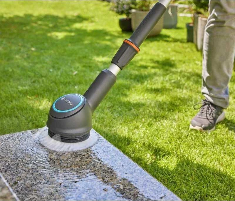 Gardena Akumuliatorinis daugiafunkcinis valytuvas "AquaBrush Compact 02/18V P4A", solo