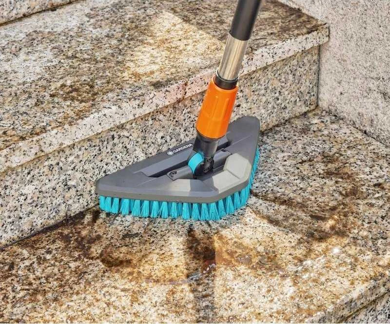 Gardena "Cleansystem" plovimo šepetys "Hard Flex" didesniems, atspariems subraižymui paviršiams