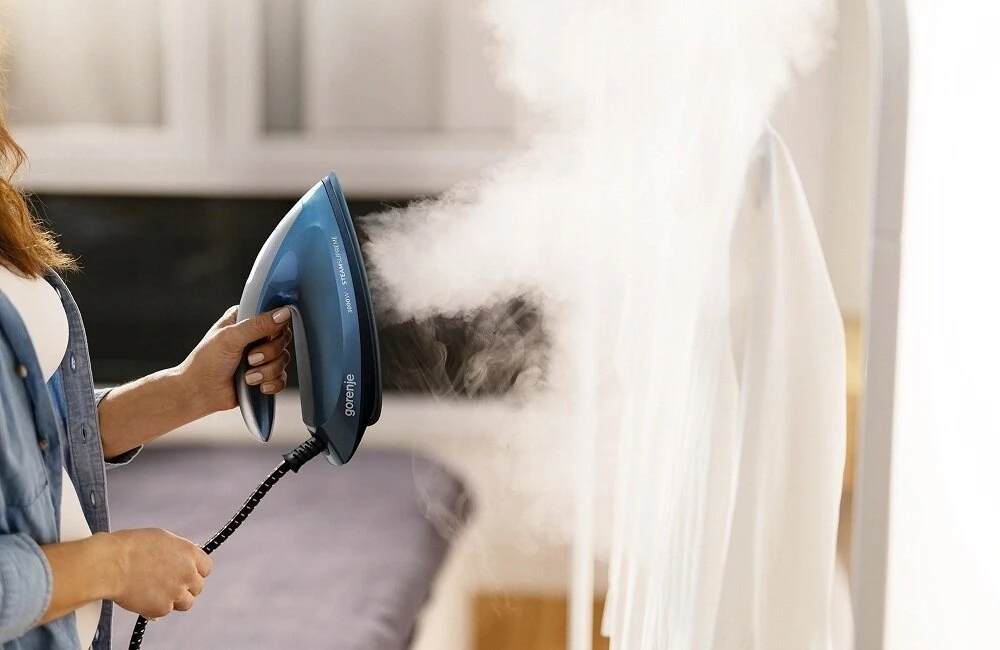 „Gorenje“ garų generatorius | SGD3000BBK | 3000 W | 8 barai | 1,5 l | Automatinis išsijungimas | Vertikalaus garinimo funkcija | Kalkių šalinimo funkcija | Mėlyna/Juodas