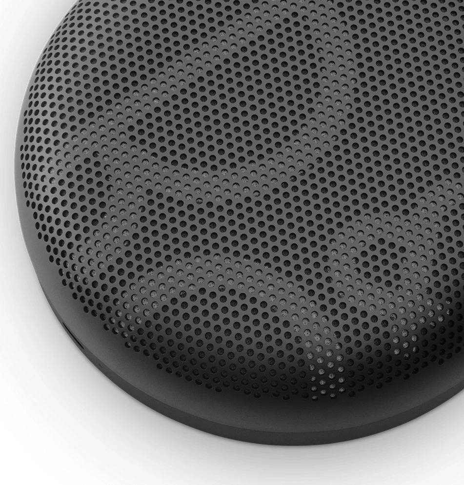 Bang & Olufsen Beosound A1 2nd Gen Nešiojama belaidė Bluetooth kolonėlė su balso asistentu, Juodos antracito/mėlynos spalvos