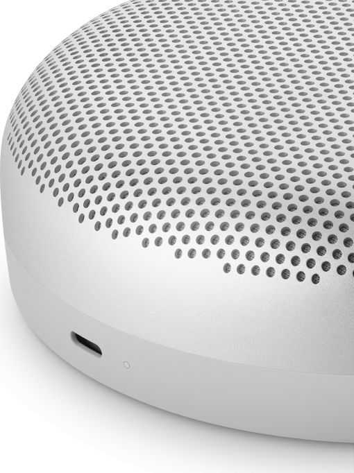 Bang & Olufsen Beosound A1 2nd Gen Nešiojama belaidė Bluetooth kolonėlė su balso asistentu, Šviesiai violetinės spalvos