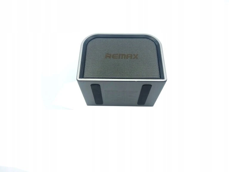 Garsiakalbis Remax M8 Mini sidabrinė (RB-M8S)