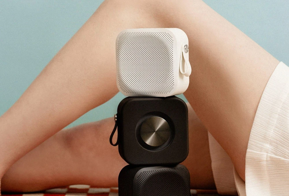 Sudio F2 Bluetooth garsiakalbis IPX7 Juodas