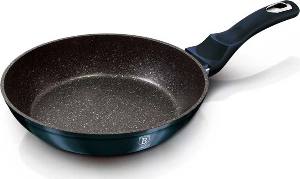 Rinkinys 2 Kalėdinių sausainių kepimo formos Berlinger Haus Carbon Pro BH-6950