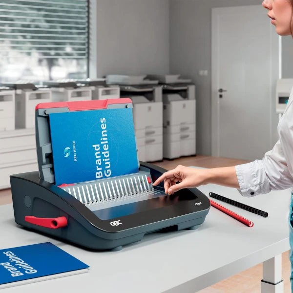 GBC CombBind® CB25E elektrinis įrišimo aparatas, Šukinis įrišimo aparatas, Elektrinis, 390 lapų, Juoda, Raudona