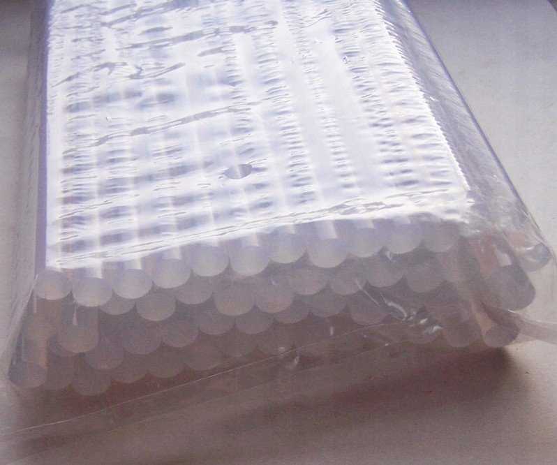 Wkłady klejowe Geko 11 mm x 200 mm skaidrus 57 vnt. 1kg G20111