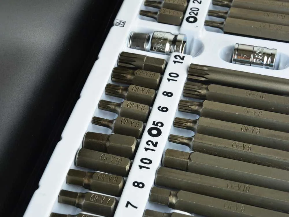 „Geko CRV Torx“ raktų rinkinys, 40 dalių, metalinėje dėžutėje (10)