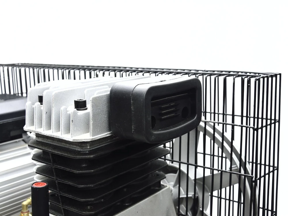 Geko Oro kompresorius G80303, 100 l, 8 bar, 390 l/min