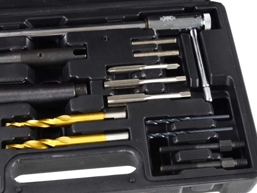 Geko rinkinys sugedusioms pakaitinimo žvakėms išmontuoti 8-10mm (G02794)
