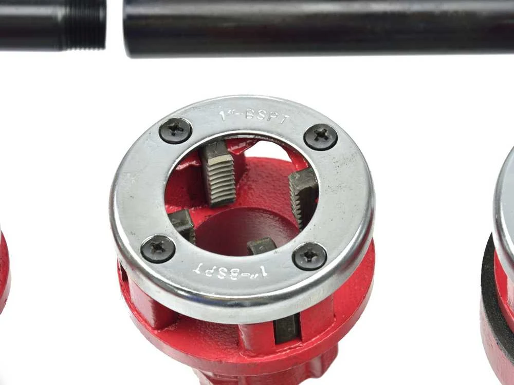 Santechnikos vītņgriežlių komplektas Geko 1/2" - 1 1/4"