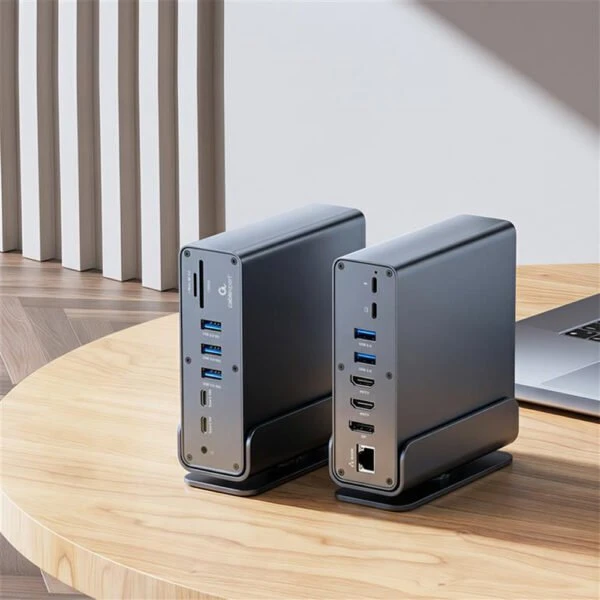 Gembird A-CF-COMBO15-01 USB Type-CF 15-in-1 daugiaportis adapteris (USB šakotuvas AF-jungtys v.2x2 + v.3x3, Type-CF + HDMIx2 + DisplayPort + PD + kortelių skaitytuvas + GigaLAN + 3,5 mm garso jungtis), pilkas