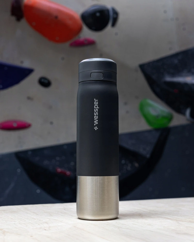 Gertuvė Wessper Filtruojantis butelis Wessper B2 STAINLESS STEEL Actitex™ 1000ml Juodas (WES276-1000-BK_K)