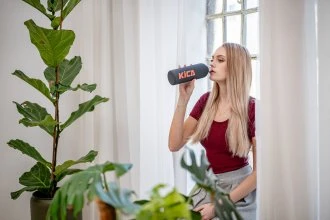 Gertuvė Feiyu Tech Gėrimo Butelis - KiCA Active Nerūdijančio Plieno Izoliuotas 500 ml - Juodas