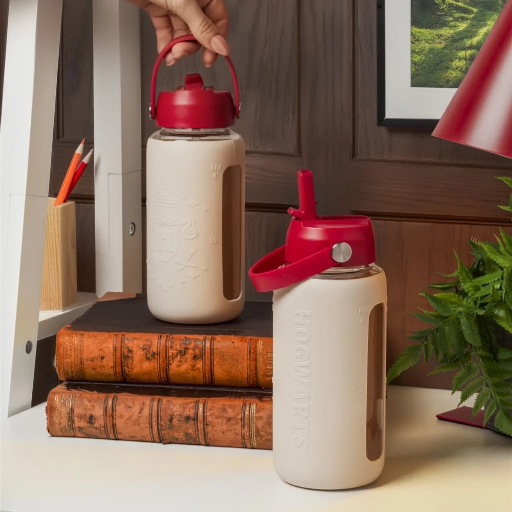 Gertuvė Paladone PALADONE Harry Potter Szklana Buteliukas su Silikonowym Dėklas (800 Ml) Hogwarts