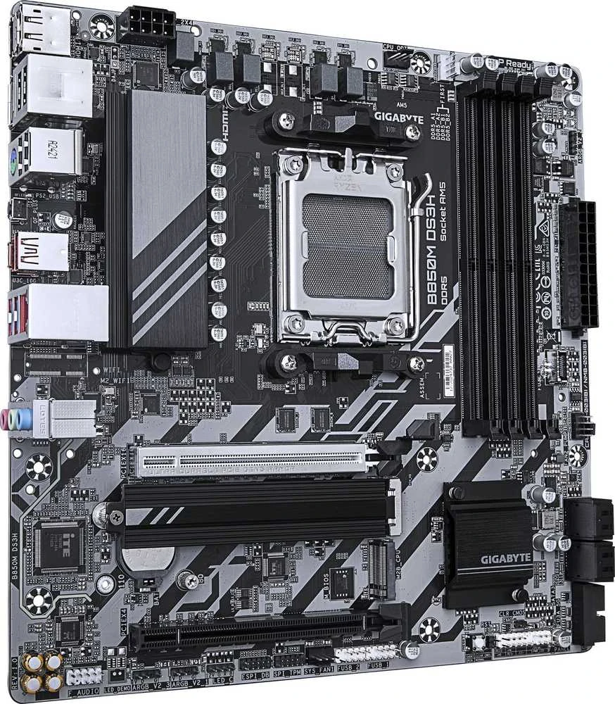 Pagrindinė plokštė GIGABYTE B850M DS3H Motherboard - AMD Ryzen 9000 Series CPUs, 16+2+2 Phases Digital VRM, iki 8200MHz DDR5 (OC), 1xPCIe 5.0 + 1xPCIe 4.0 M.2, 2.5 LAN, USB 3.2 Gen 2