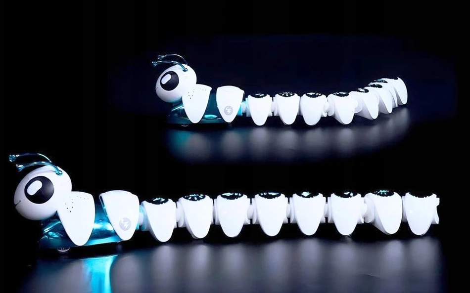 „Gigo B31H“ nuotolinio valdymo robotas su besisukančiu ropinėtoju