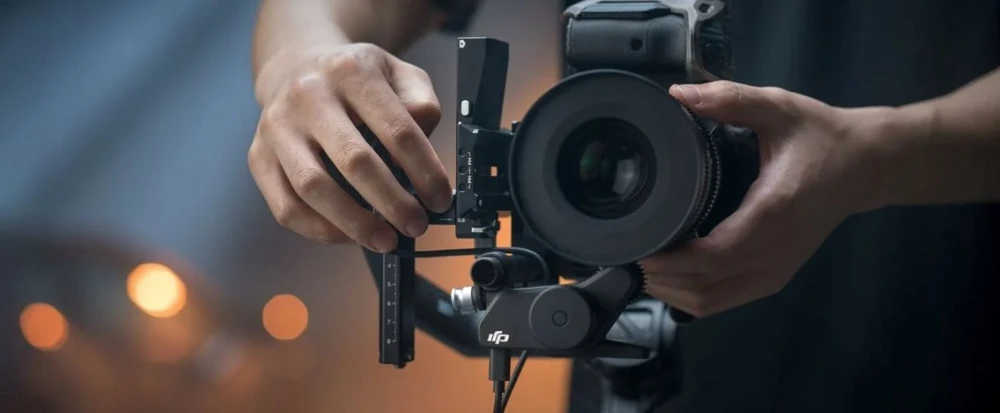 DJI RS 4 Pro Combo