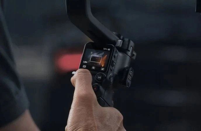 DJI RS 4 Pro Combo