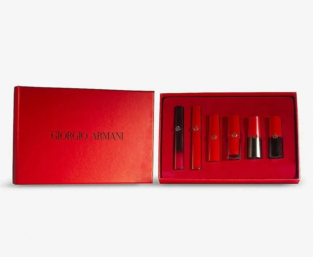 Giorgio Armani rinkinys: Rouge d'Armani Matte kreminis lūpų dažas 400 Four Hundred, 4 g + Lip Maestro skysti lūpų dažai 400, 6.5 ml + Lip Magnet skysti lūpų dažai 400, 3.9 ml + Ecstasy Lacquer blizgūs lūpų blizgiai 400, 3 ml + Rouge d'Armani kreminis lūpų dažas 400, 4 g