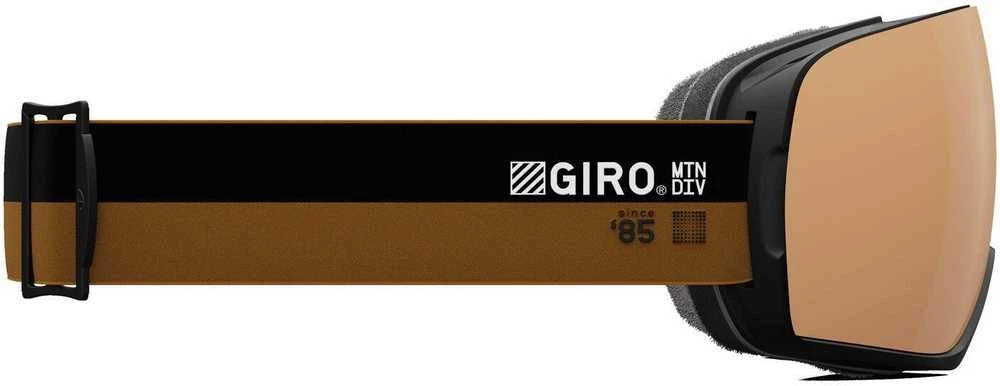 „Giro“ žieminiai akiniai „GIRO ARTICLE II CAMP TAN CASSETTE“ (ryškiai Carl Zeiss vario 19–42 % S2 spalvoto veidrodinio lęšio + ryškiai Carl Zeiss infraraudonųjų spindulių 50 % S1 spalvoto veidrodinio lęšio) (NAUJIENA 2023/2024)