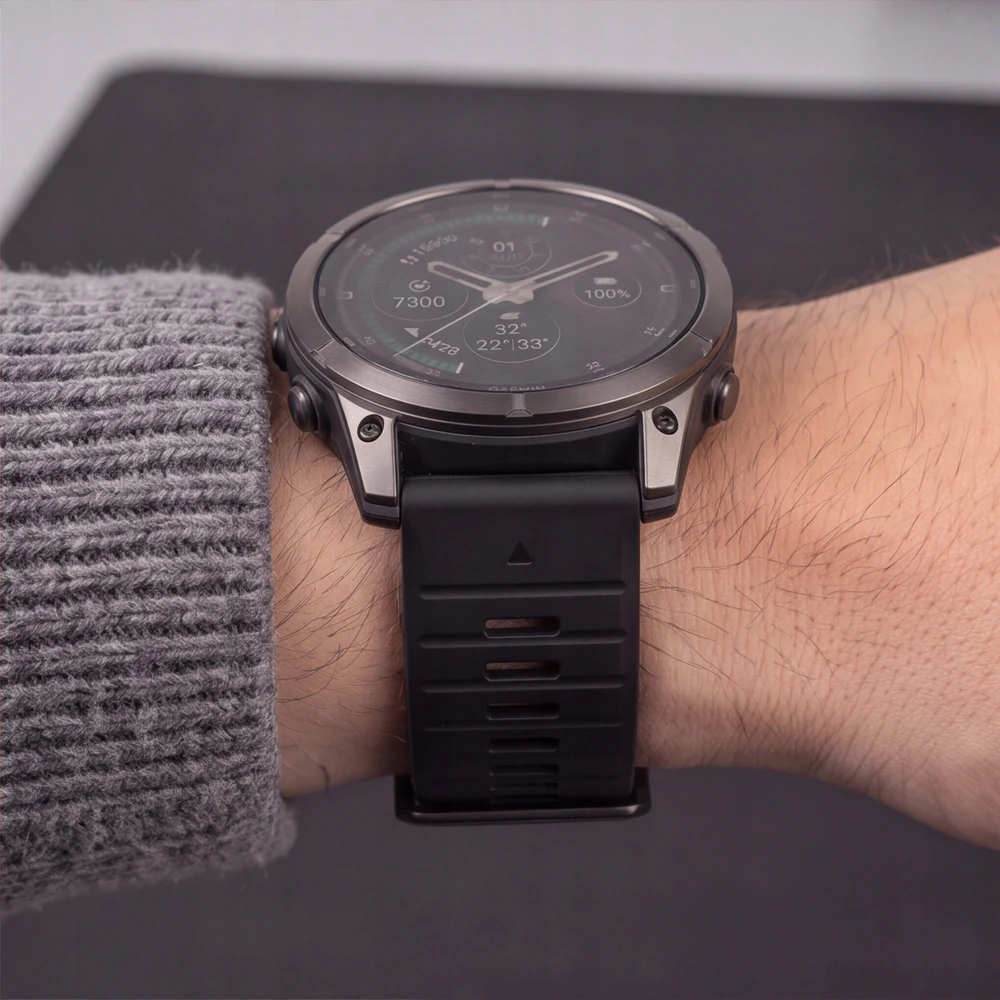 GK PROTECTION Dirželis Tech-Protect Silicone do Garmin Fenix 5 / 6 / 6 Pro / 7 / 8 / 8 Pro / E / 9 / 9 Pro 51 mm Obsidian Juodas (THP6087)