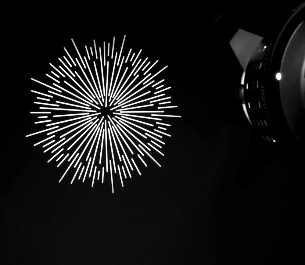 „GlareOne“ prožektoriaus gobo rinkinys 3 – kaukių rinkinys