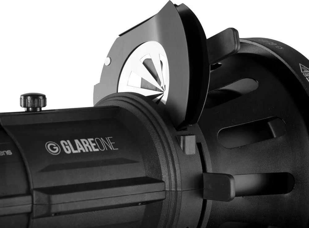 „GlareOne Spotlight PRO 40°“ – prožektorius