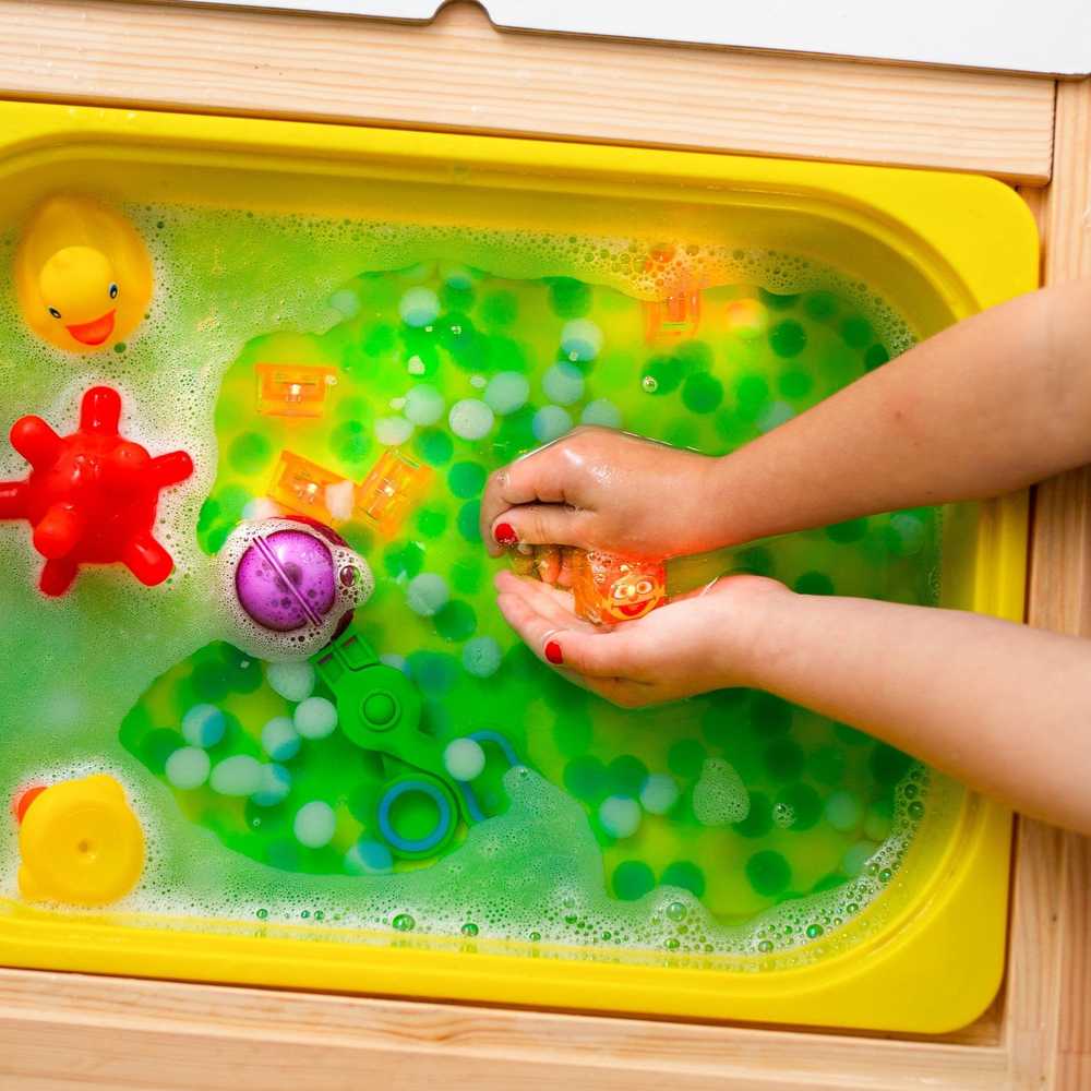 Glo Pals Glo Pals, Sensoriniai kubeliai šviečiantys vandenyje - Julia, 4 vnt.