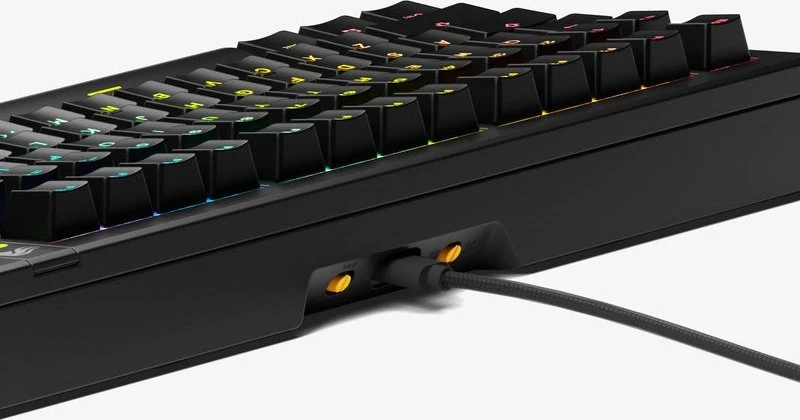 Glorious GMMK 3 75 % Custom Gaming-klaviatūra - Pre-Built, ANSI (US), Fox Switches, juodas
