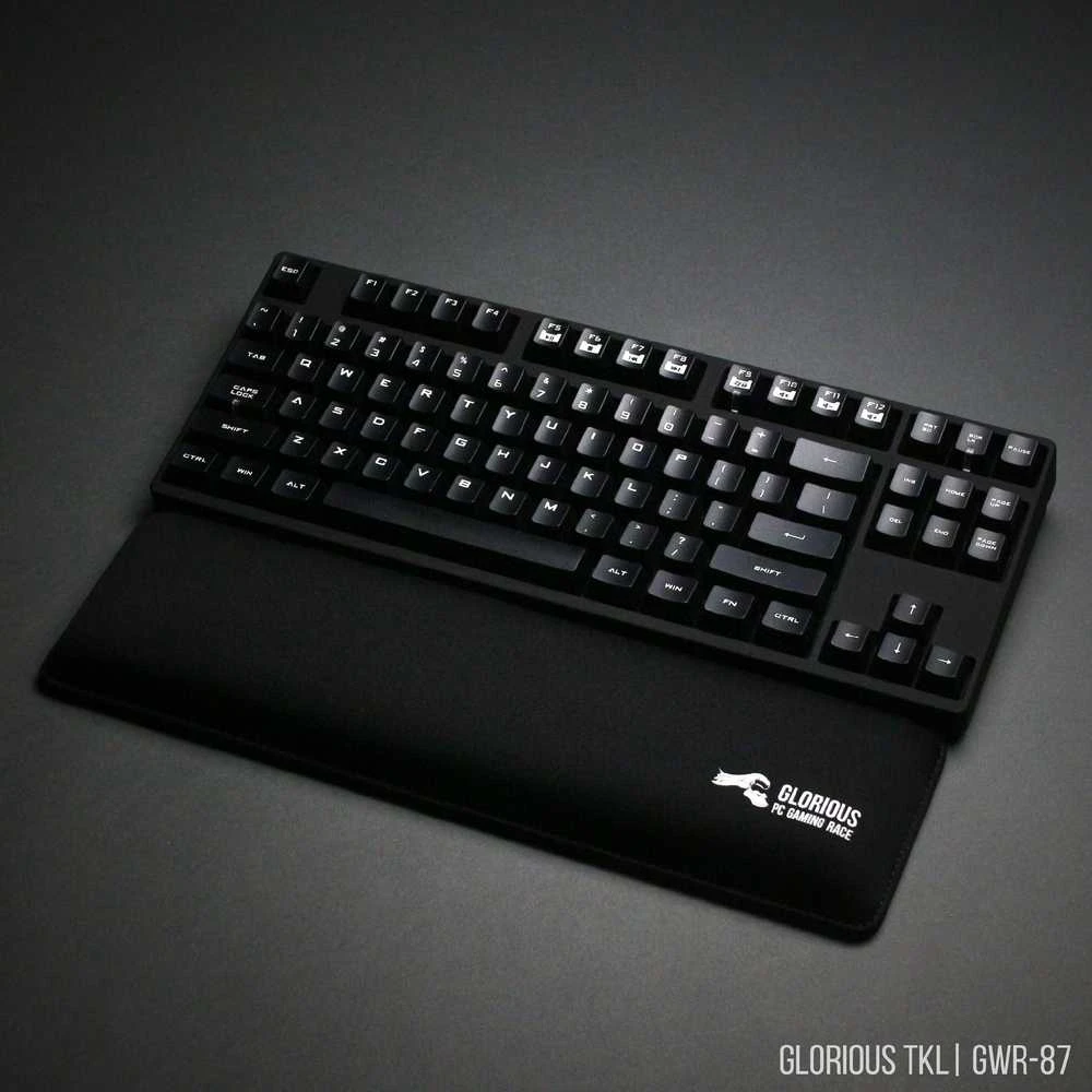 Klaviatūra Glorious PC Gaming Race klaviatūros riešo atrama - juoda | 360 x 25 x 100 mm