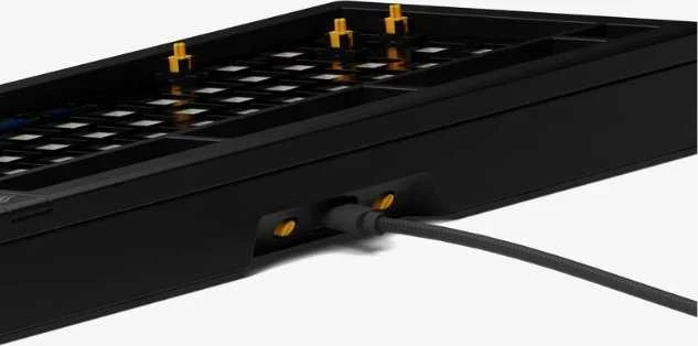 Glorious GMMK 3 75 % Custom žaidimų klaviatūra – Barebone, ANSI išdėstymas, juodos spalvos