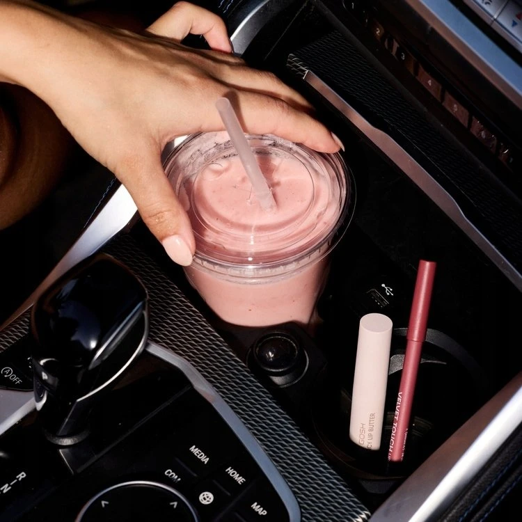 Gosh Juicy Sviestas lūpoms High-Pigment Kreminis Lipstick 002 Sweet Treat 2.8 g