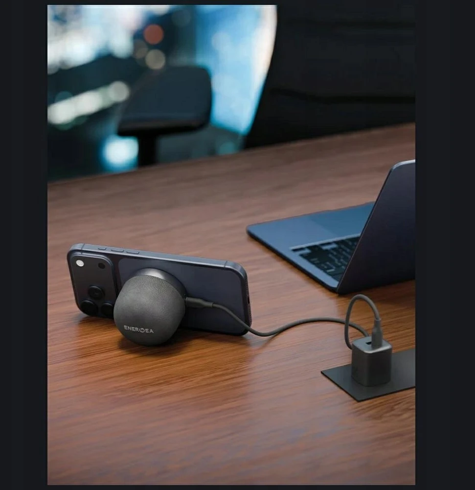 Energea „Bluetooth“ kolonėlės „Energe Magaudio Go Plus Qi MagSafe“ su grafito spalvos dirželiu