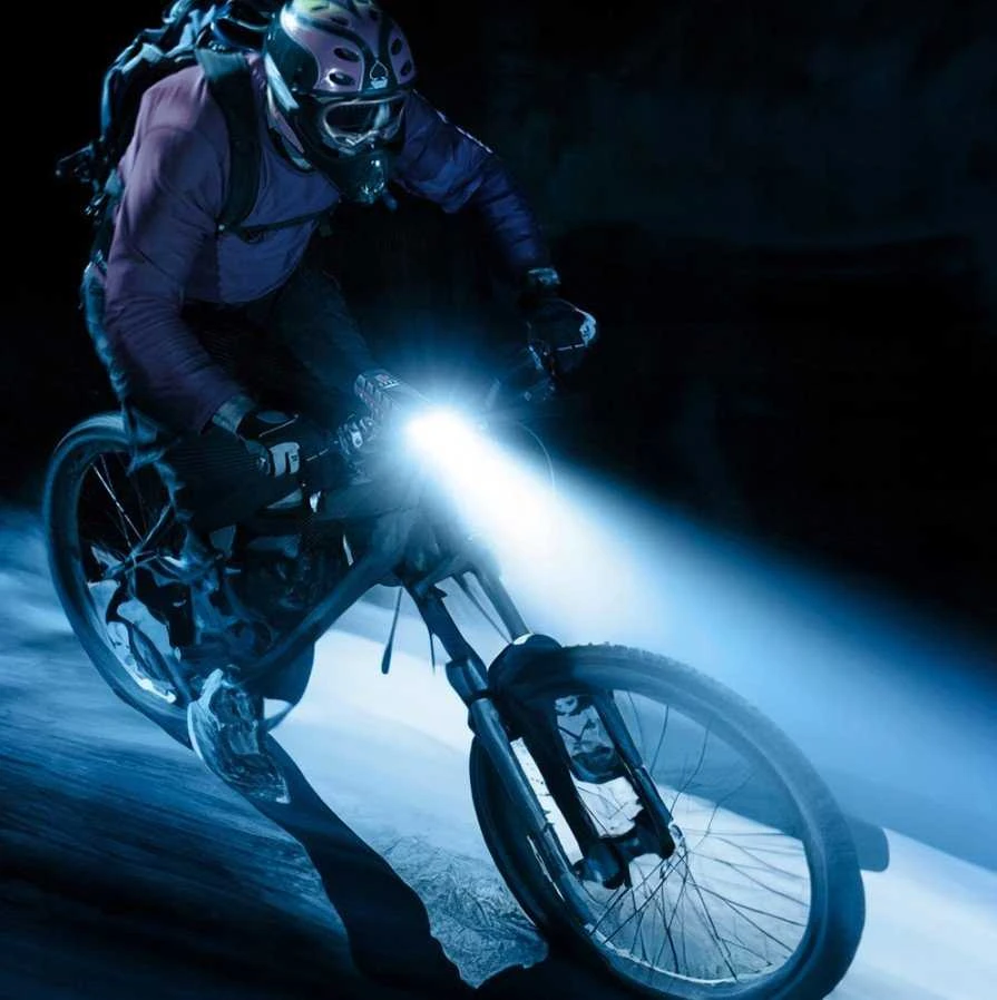 Nezatříděno Gotel L8H1 Saulės energija varomas dviračio žibintas vairui + galinis