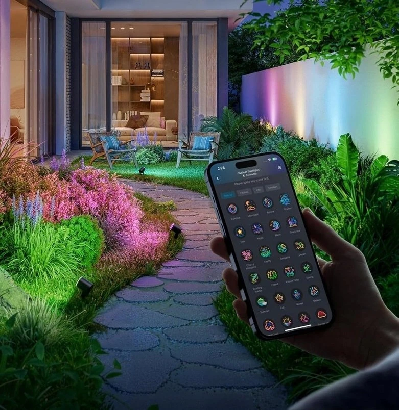 Outdoor Govee H7093 RGBICWW lauko prožektoriai | LED apšvietimas | Lauko, 750 lm, 2,4 GHz „Wi-Fi“ + „Bluetooth“