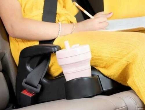 Graco paaukštinta kėdutė su puodelio laikikliu
