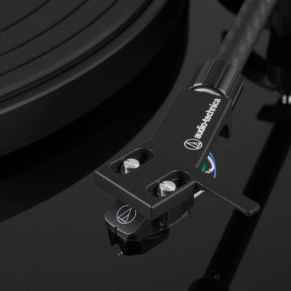 Audio Technica patefonas (AT-LPW50PB)