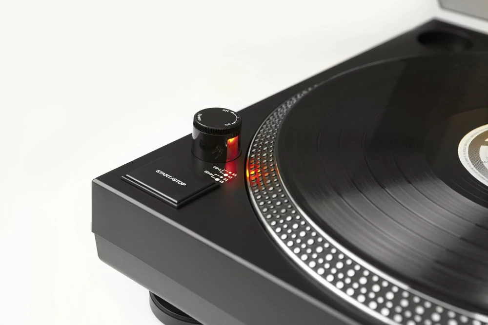 Gramophone TechniSat