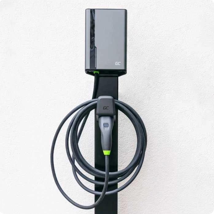 „Žalias Cell“ sieninė įkrovimo dėžutė Žalias „Cell HabuDen“ 22 kW 32 A - 7,5 m laidas su NFC