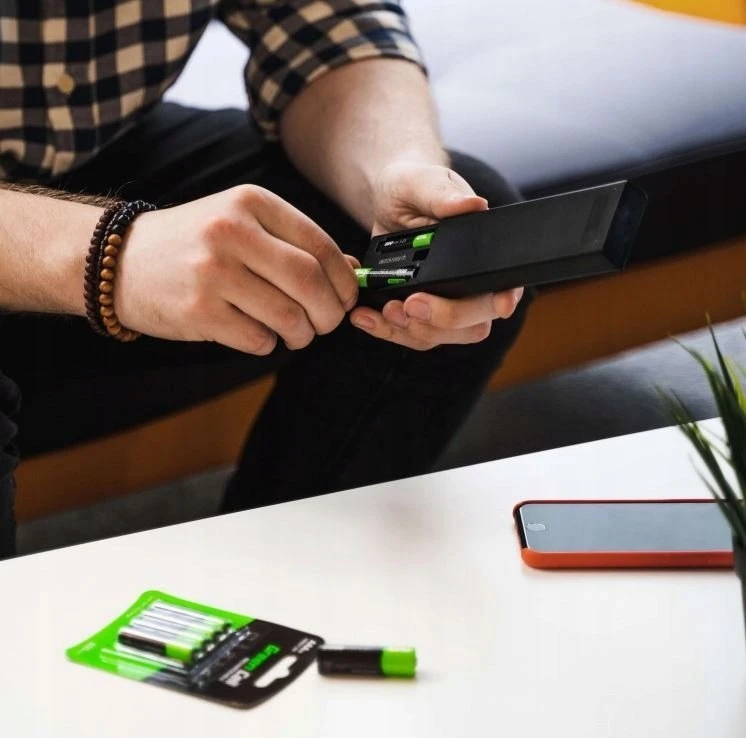 Green Cell Žalias Cell 8x Įkraunami AAA R3 950mAh Ni-MH baterijų elementai