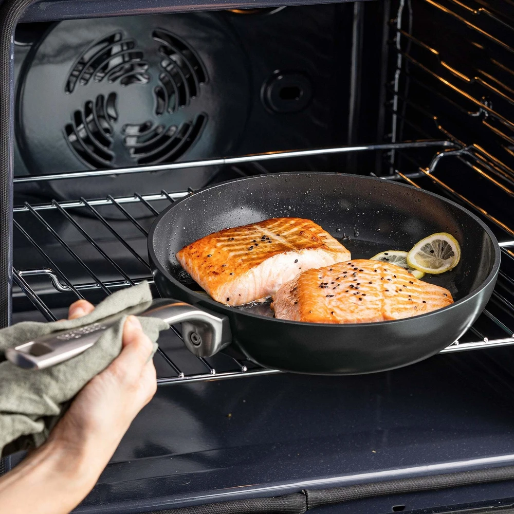Green Pan Žalias Pan GreenPan Evolution Wok keptuvė 28 cm, juoda