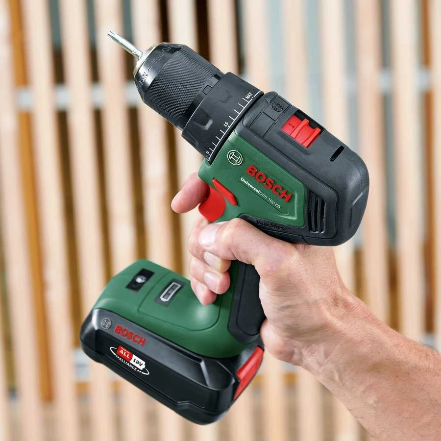 Bosch UniversalDrill 18V-60solo Akum.suktuvas