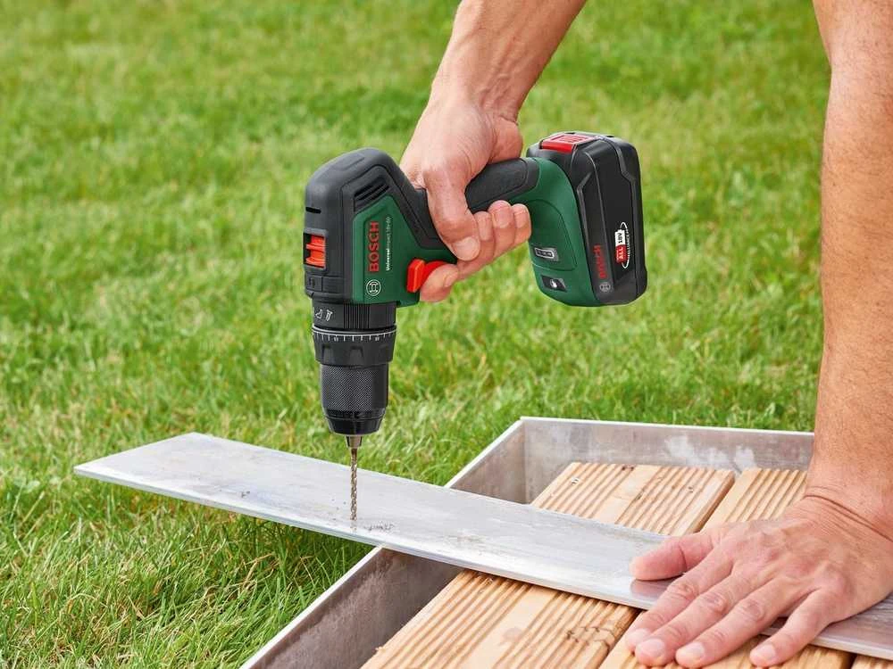 Bosch UniversalImpact18V-60solo Akum.smūginis gręžtuvas