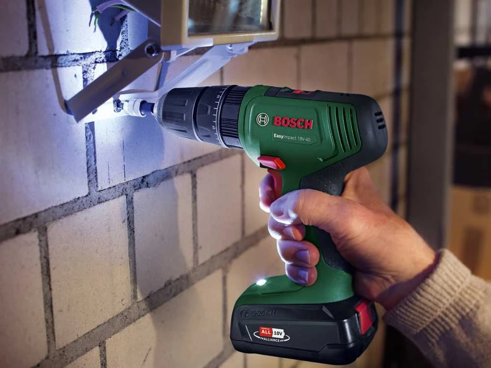 Bosch EasyImpact 18V-40solo Akum.smūginis gręžtuvas
